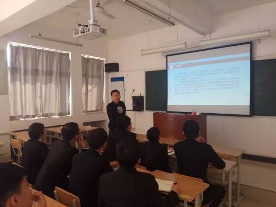 说明: C:\DOCUME~1\ADMINI~1\LOCALS~1\Temp\WeChat Files\f4c2d7e4bd5f8b0ff6f98171ac4d60bb.jpg